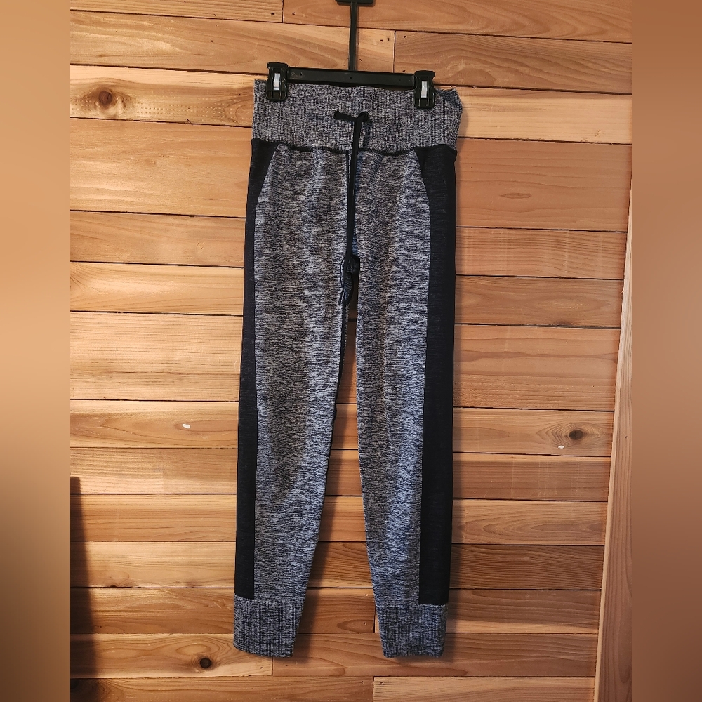 Victoria's Secret Pink Gray and Black Leggings/joggers Size M